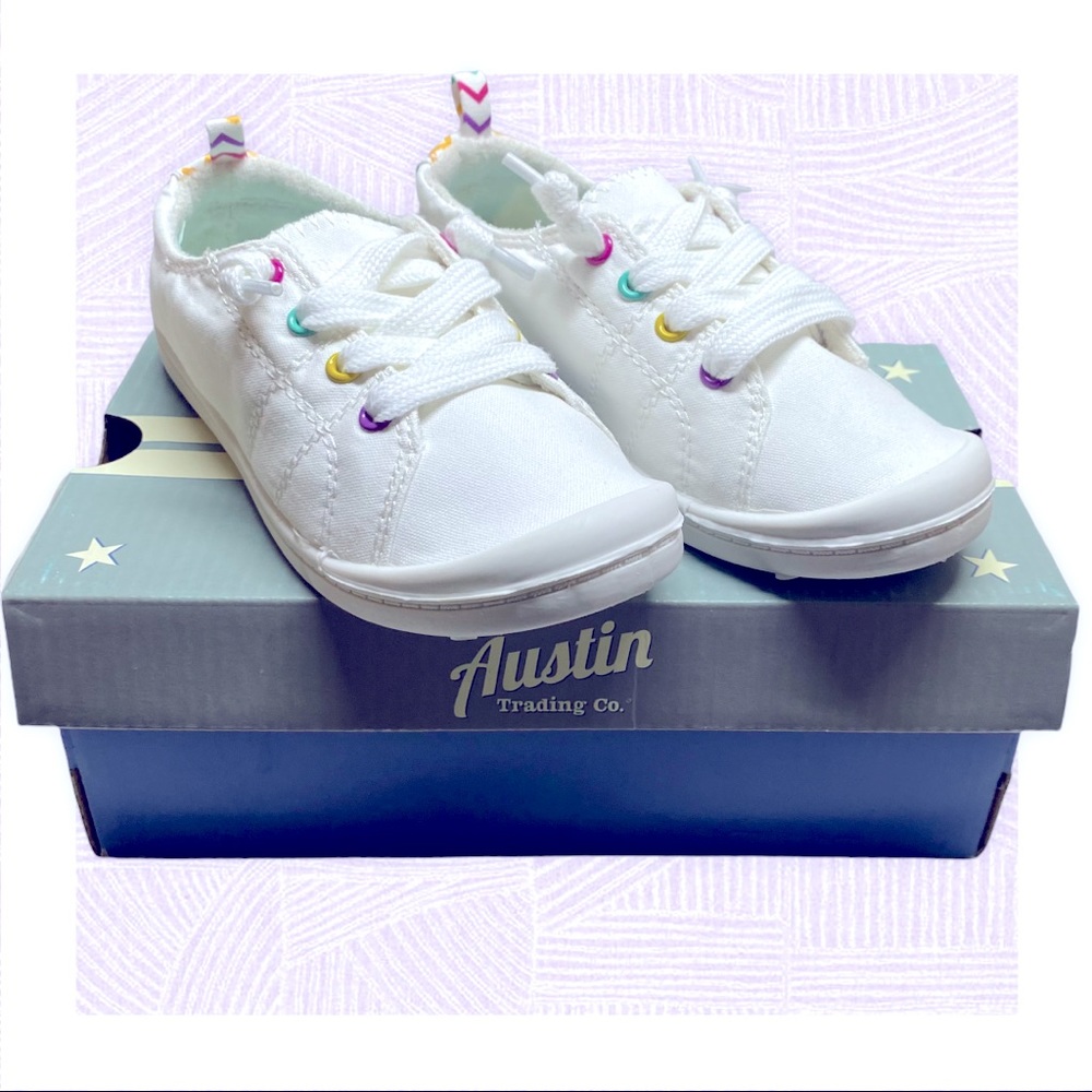 Austin trading Co Girls YTH Emma white sneakers